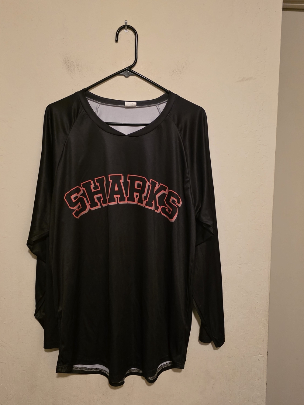 idegy Sharks Baseball shirt Black Long Sleeve 100% Polyester Size M